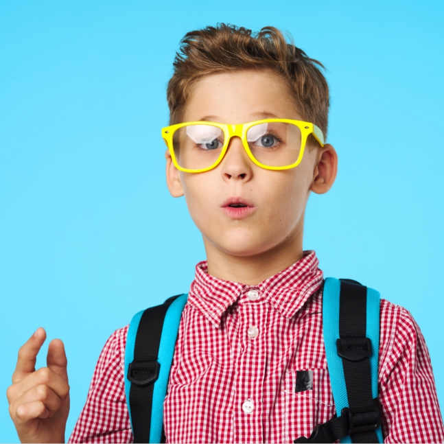 Gyermek látásvizsgálat és gyerek szemüveg választás Iris Optika Szeged